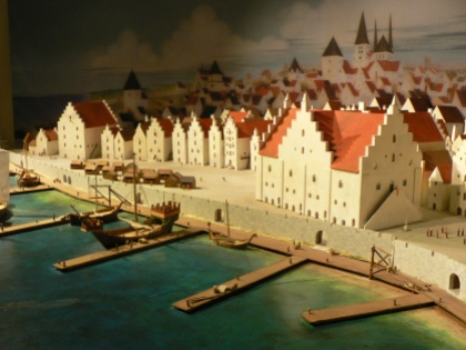 Modell av Visby ungefär 1350.