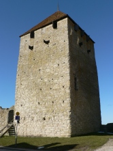 Kruttornet i Visby var en av kastalerna, försvarstornen, som skyddade Visby hamn.